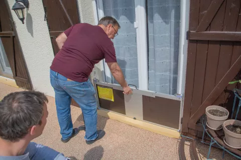 Pose des batardeaux amovibles