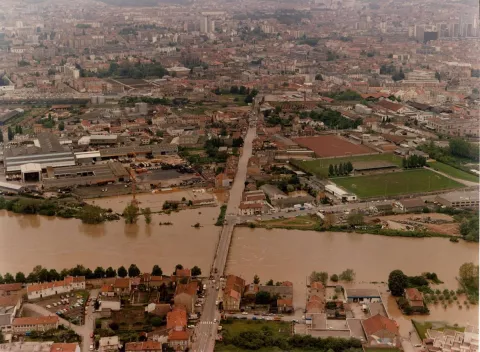 Mai 1983 - Nancy - Stade Victor (SDIS54)
