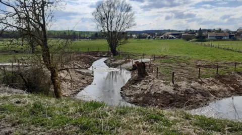 Aménagement de berges à Ramécourt